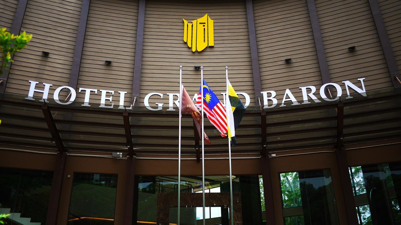 Hotel Grand Baron Taiping Exterior foto